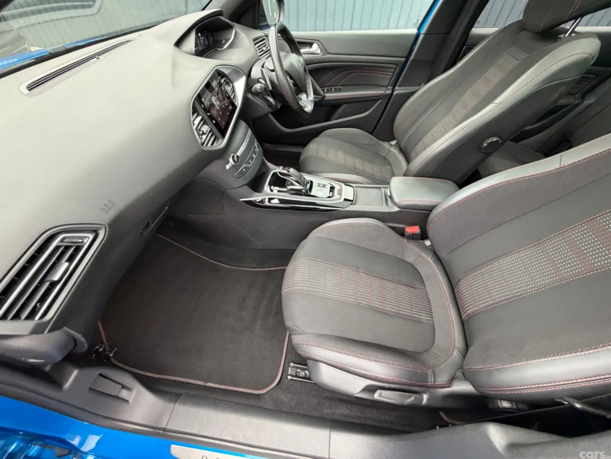 Peugeot 308 Estate, Diesel, 2021, Blue