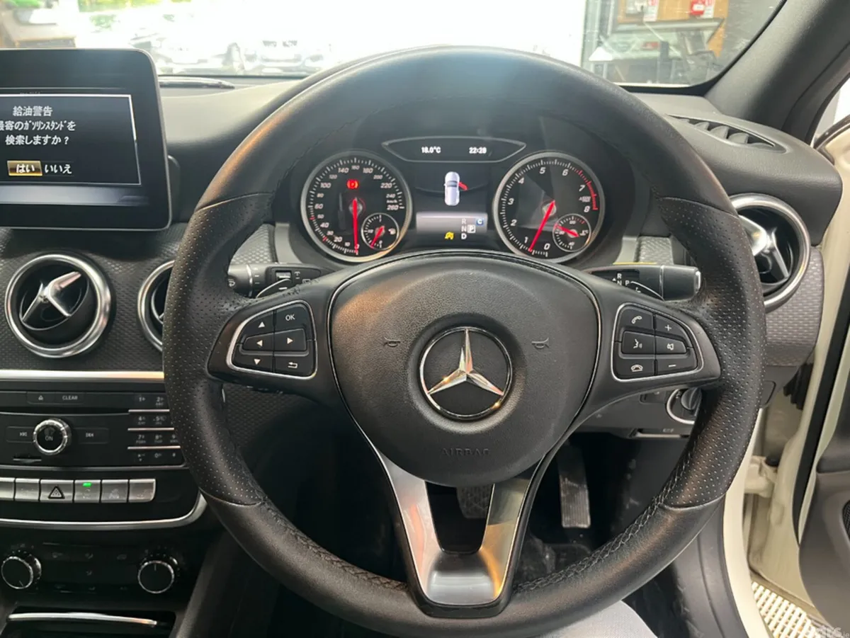 Mercedes-Benz A-Class Hatchback, Petrol, 2018, White