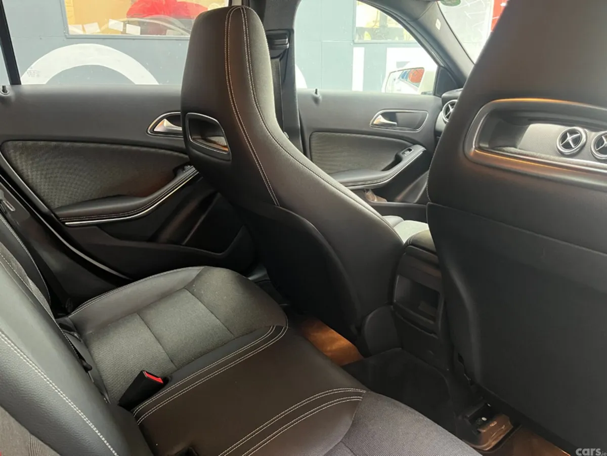 Mercedes-Benz A-Class Hatchback, Petrol, 2017, White