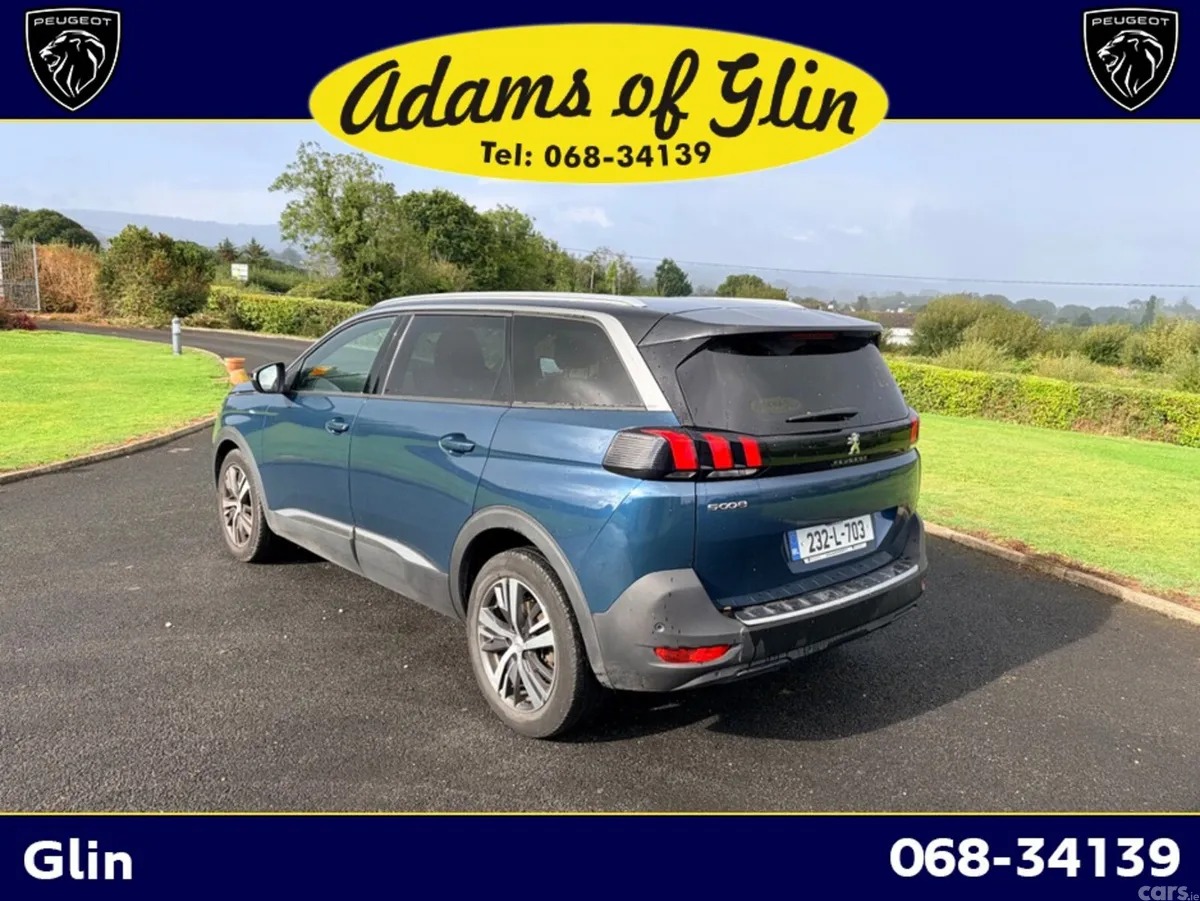 Peugeot 5008 SUV, Diesel, 2023, Blue