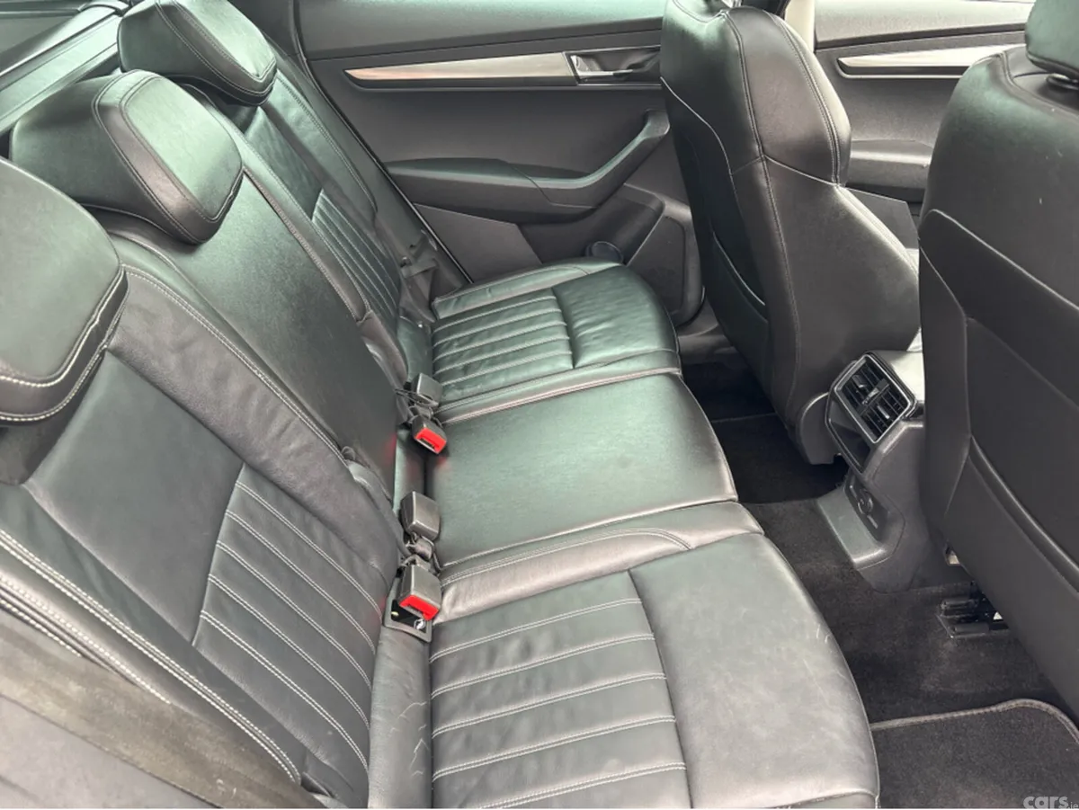 Skoda Karoq Estate, Petrol, 2018, White