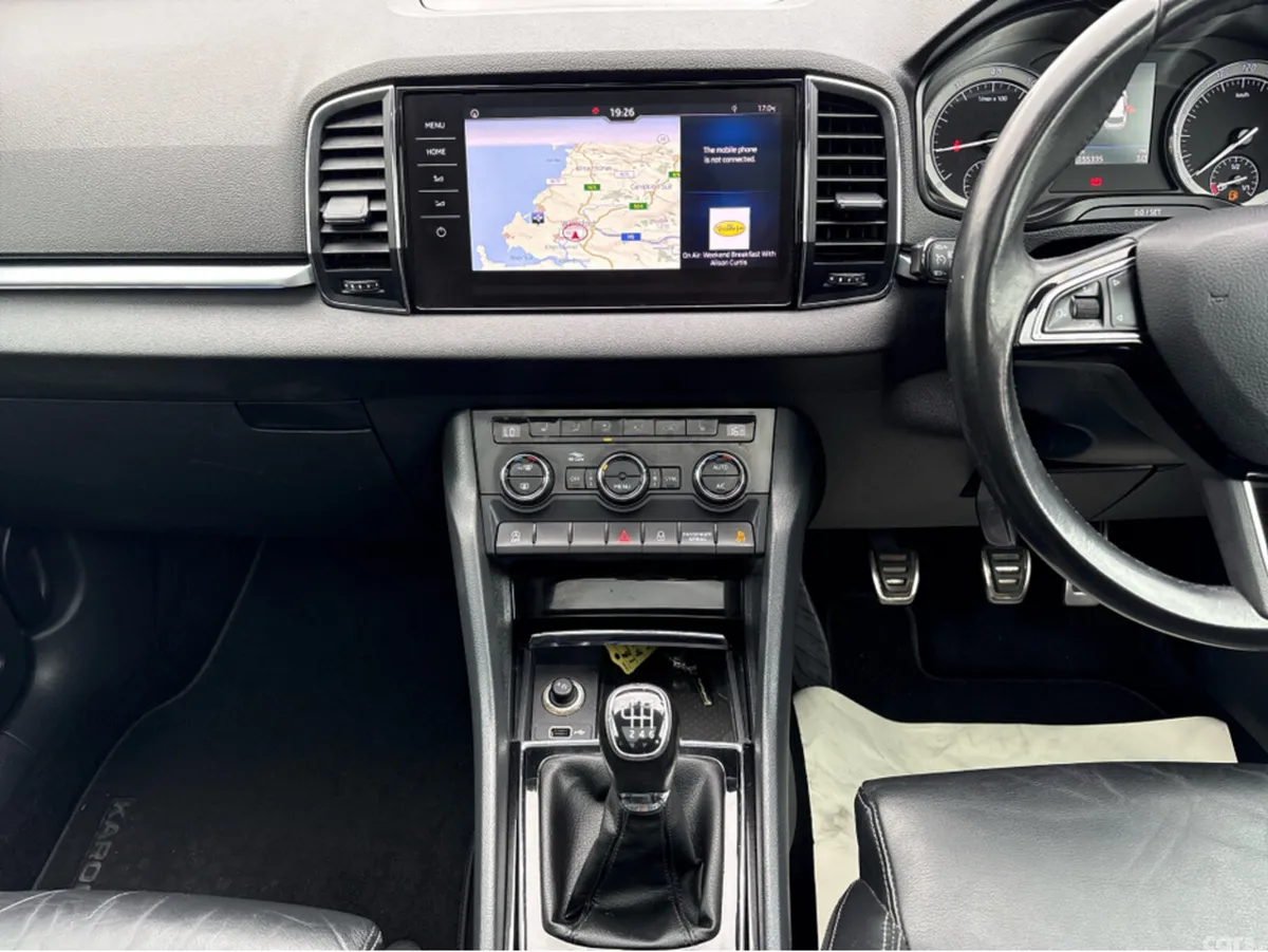 Skoda Karoq Estate, Petrol, 2018, White