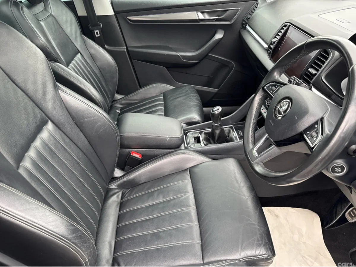 Skoda Karoq Estate, Petrol, 2018, White