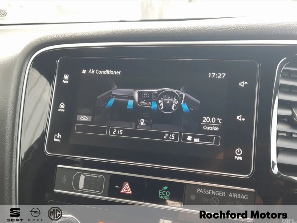 Mitsubishi Outlander Estate, Petrol Plug-in Hybrid, 2021, White