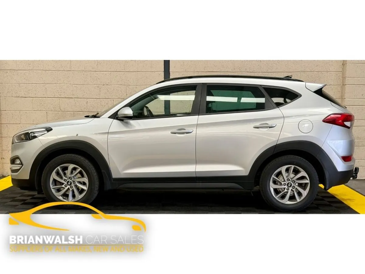 Hyundai Tucson MPV, Diesel, 2017, Grey