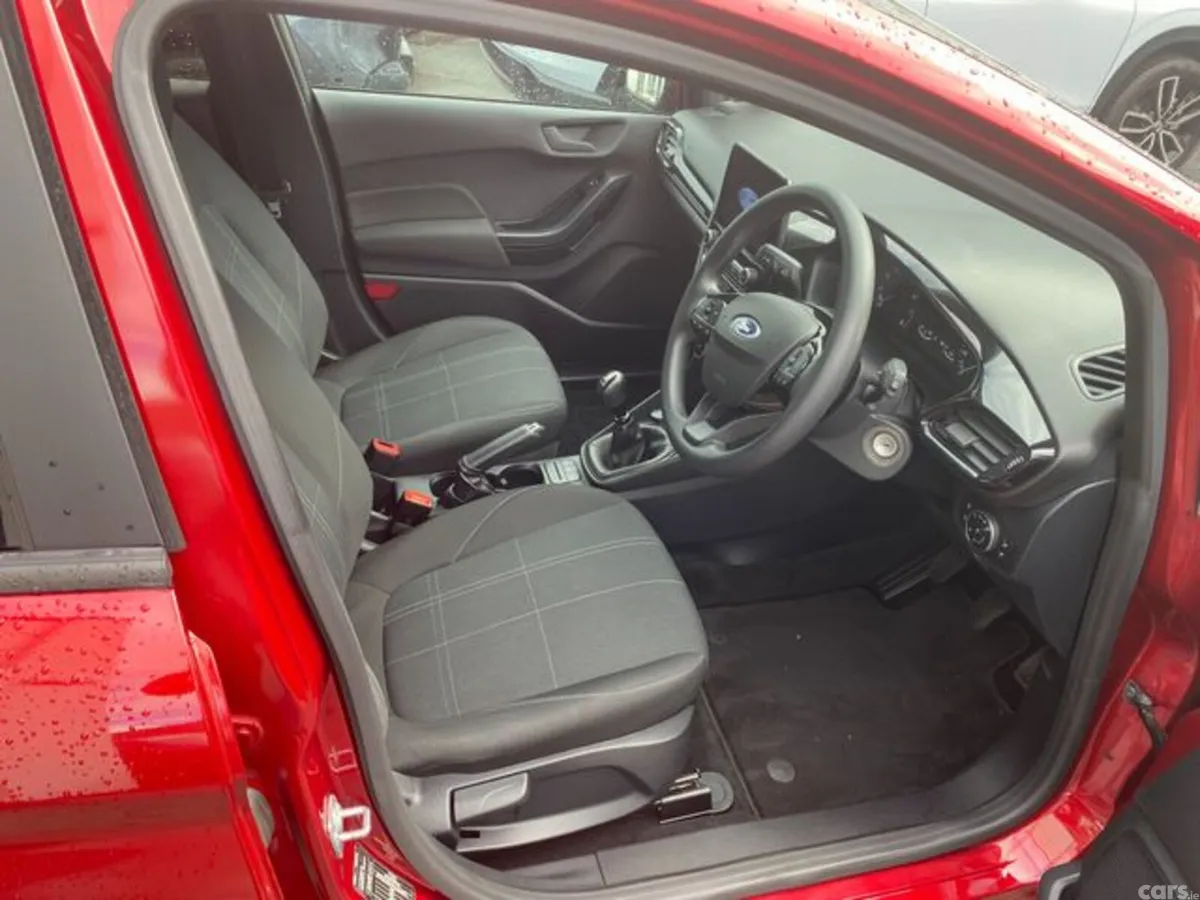 Ford Fiesta Hatchback, Petrol, 2021, Red