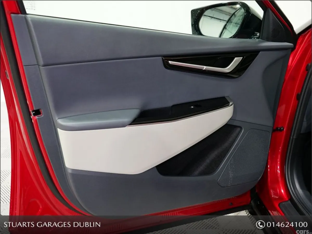Kia EV6 MPV, Electric, 2024, Red