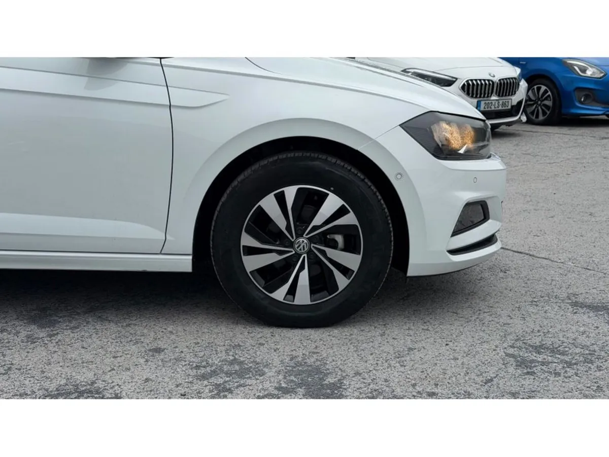 Volkswagen Polo Hatchback, Petrol, 2019, White