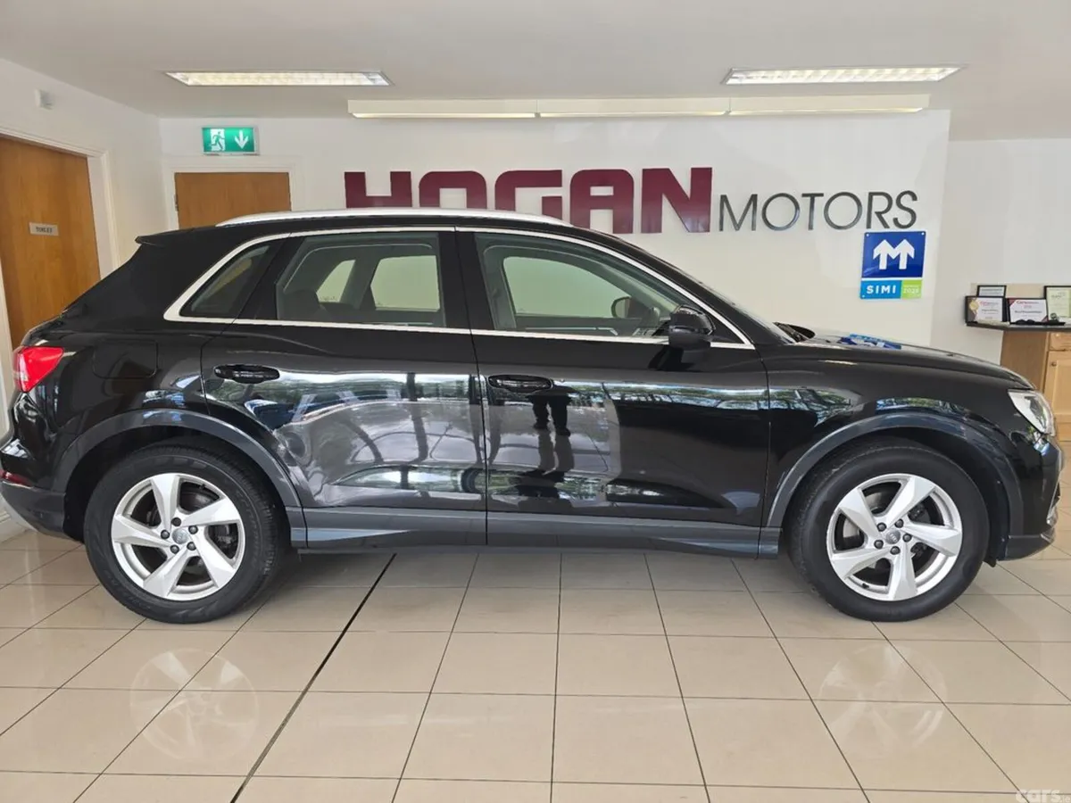 Audi Q3 SUV, Petrol, 2019, Black