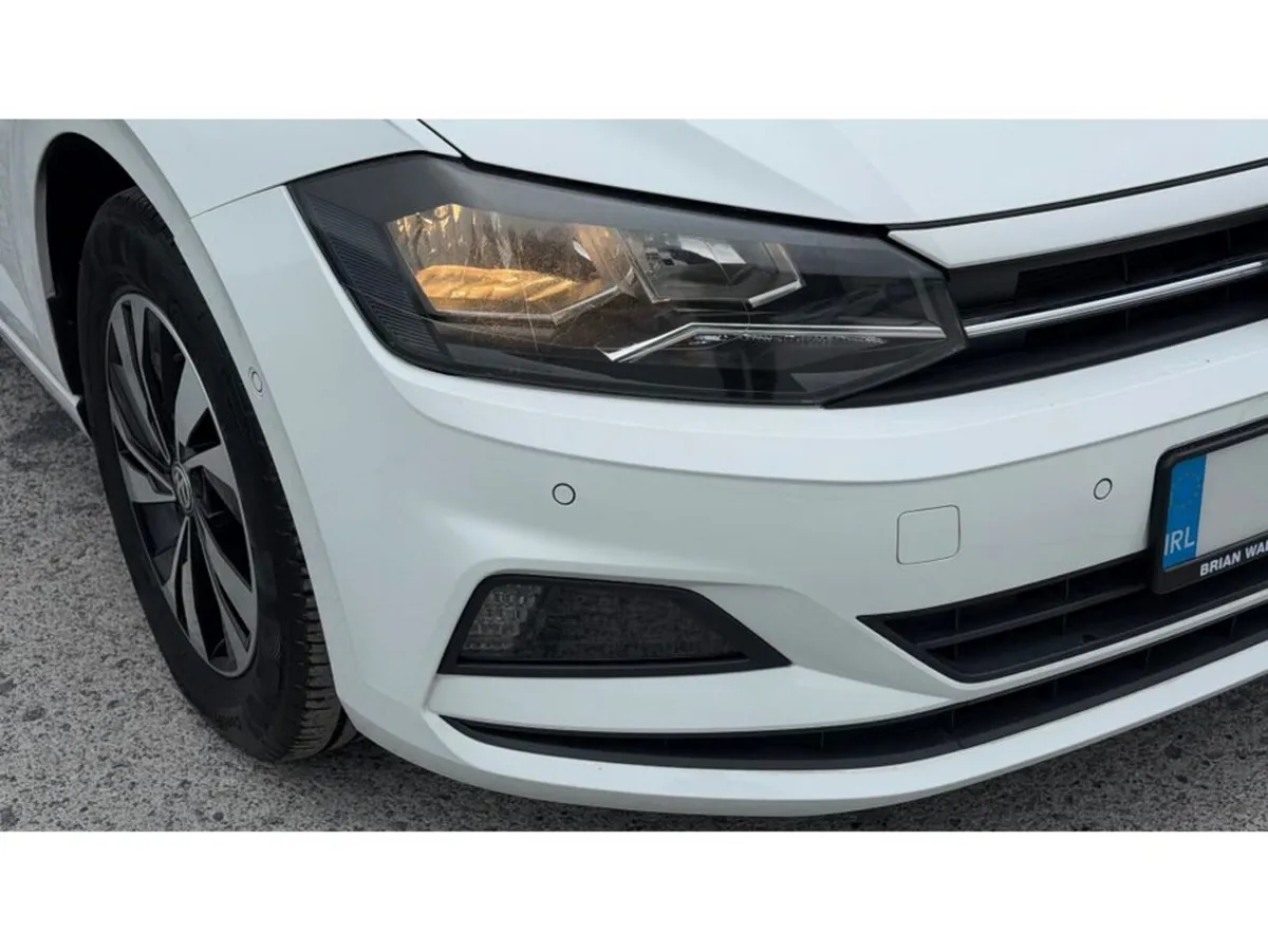 Volkswagen Polo Hatchback, Petrol, 2019, White