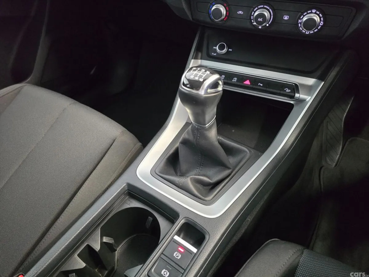 Audi Q3 SUV, Petrol, 2019, Black