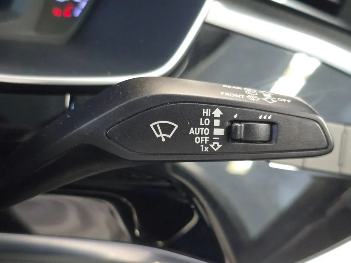 Audi Q3 SUV, Petrol, 2019, Black
