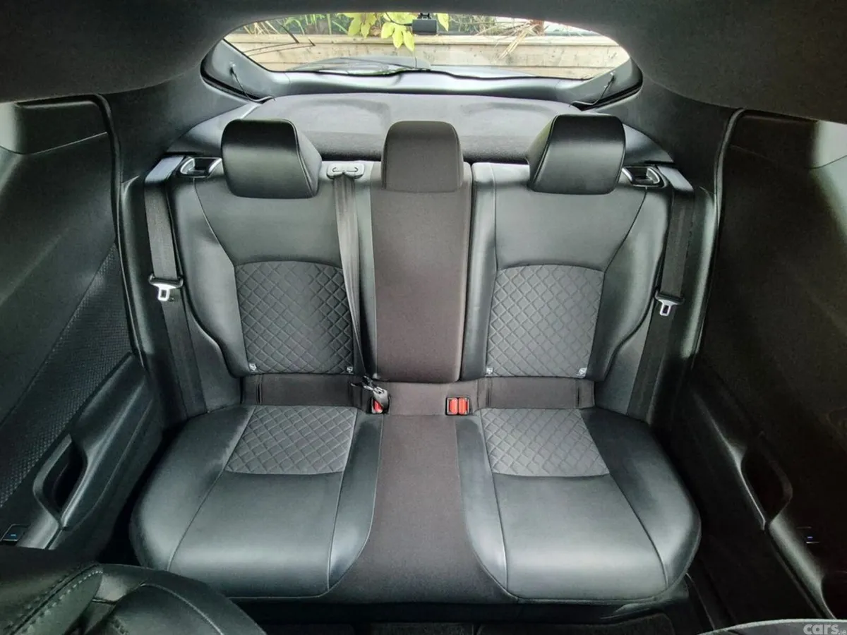 Toyota C-HR SUV, Petrol Hybrid, 2021, Blue
