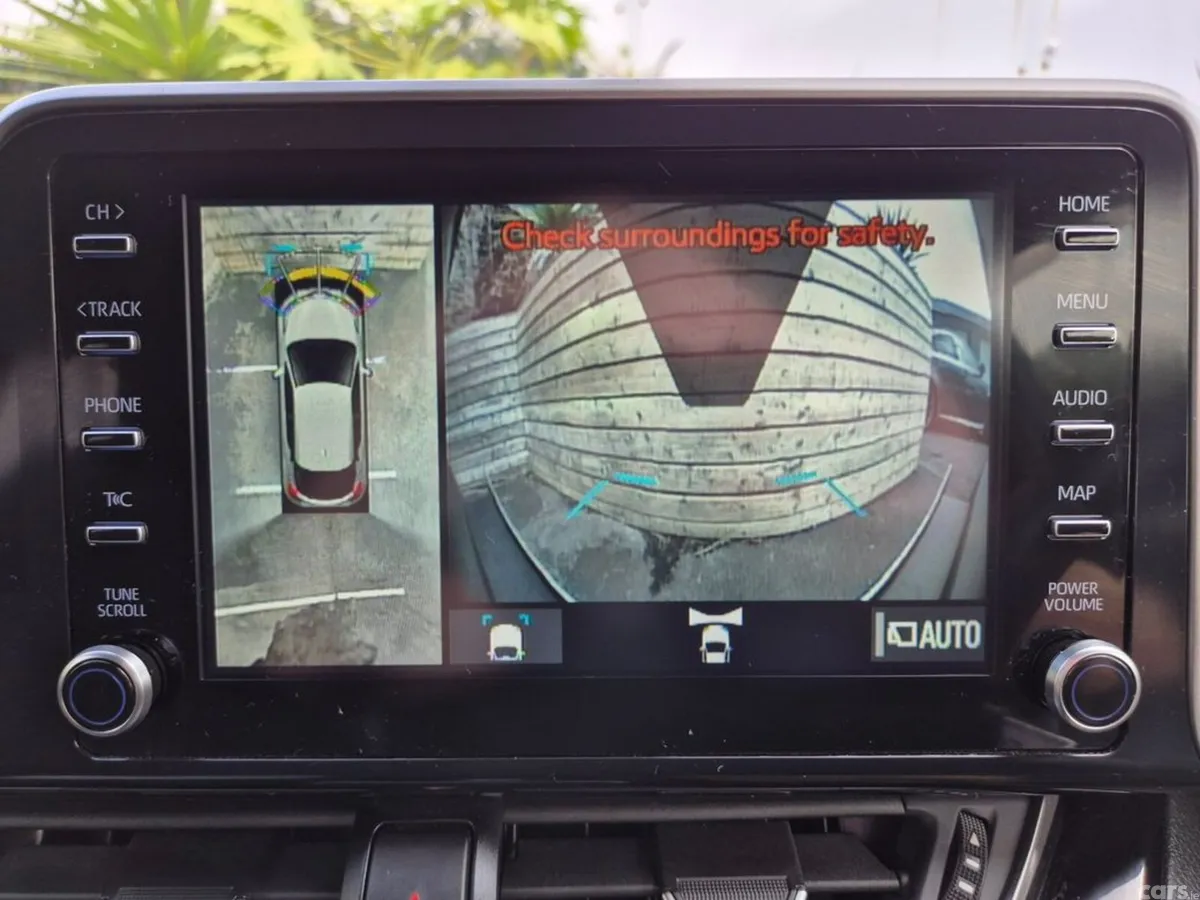 Toyota C-HR SUV, Petrol Hybrid, 2021, Blue