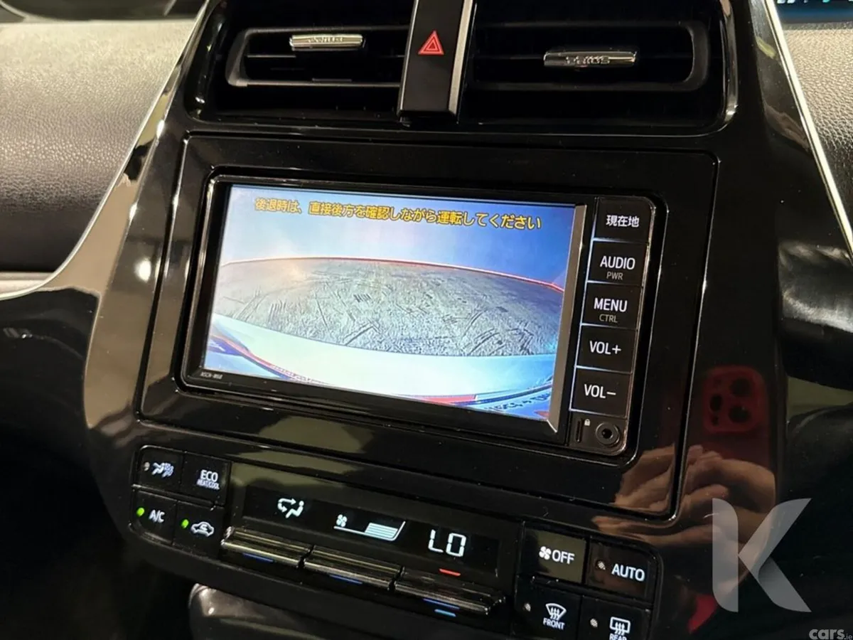 Toyota Prius Hatchback, Petrol Hybrid, 2022, Silver