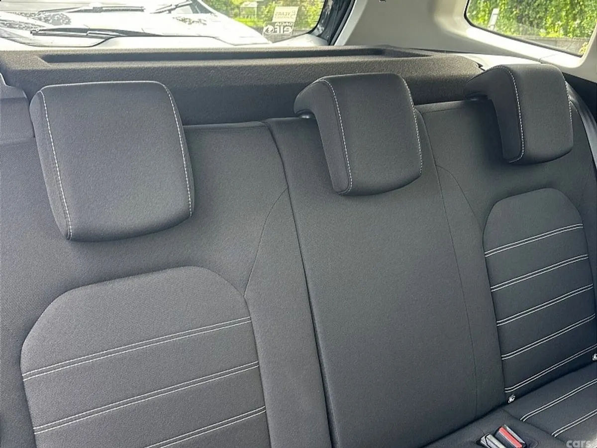 Dacia Duster SUV, Diesel, 2021, Grey