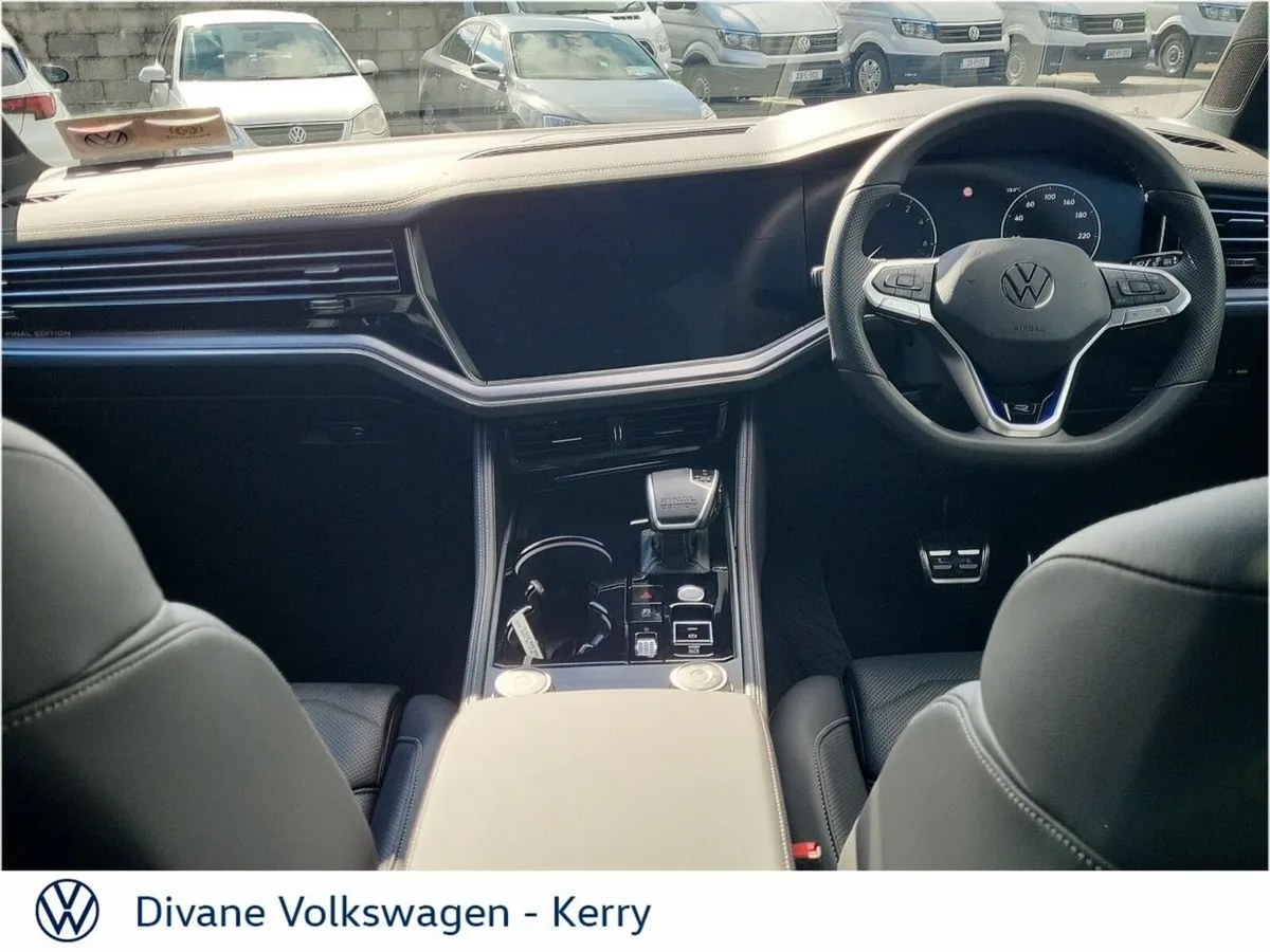 Volkswagen Touareg SUV, Petrol Plug-in Hybrid, 2026, Grey