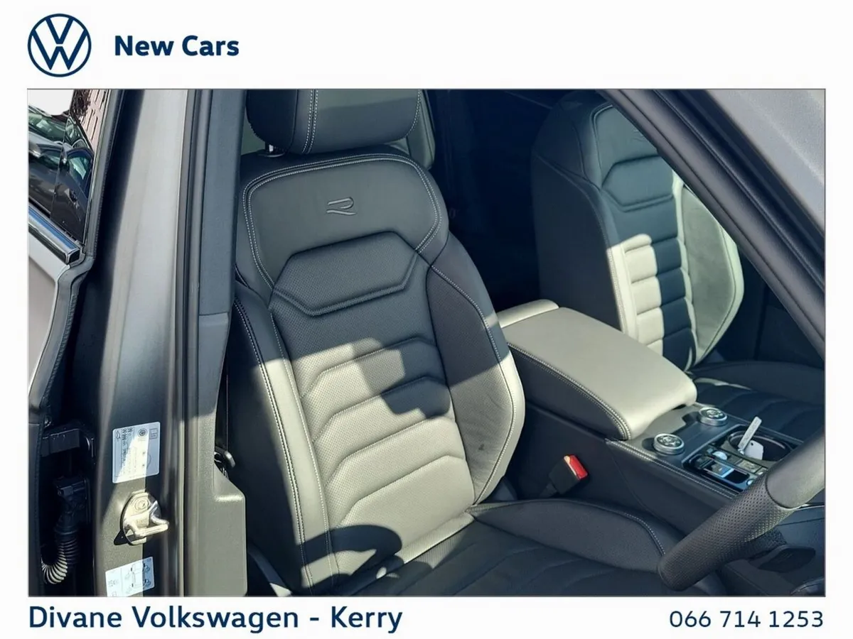 Volkswagen Touareg SUV, Petrol Plug-in Hybrid, 2026, Grey