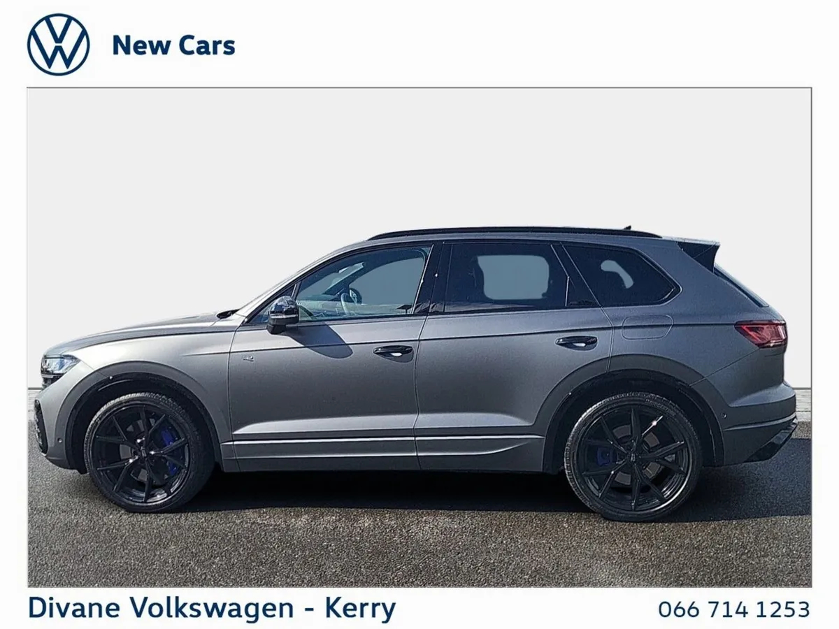 Volkswagen Touareg SUV, Petrol Plug-in Hybrid, 2026, Grey