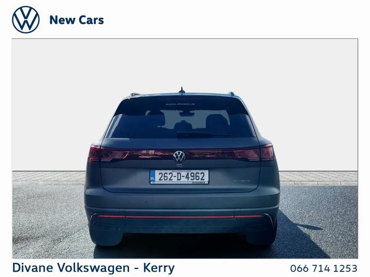 Volkswagen Touareg SUV, Petrol Plug-in Hybrid, 2026, Grey