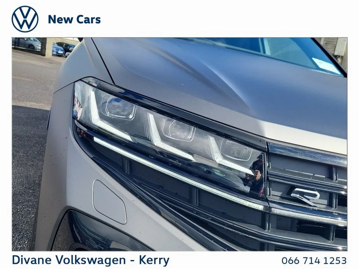 Volkswagen Touareg SUV, Petrol Plug-in Hybrid, 2026, Grey
