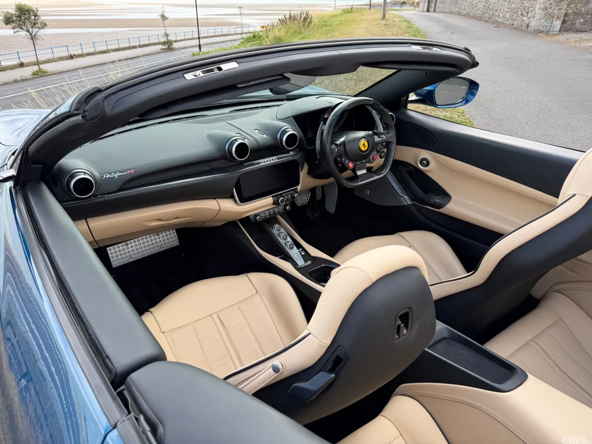 Ferrari Portofino Convertible, Petrol, 2022, Blue