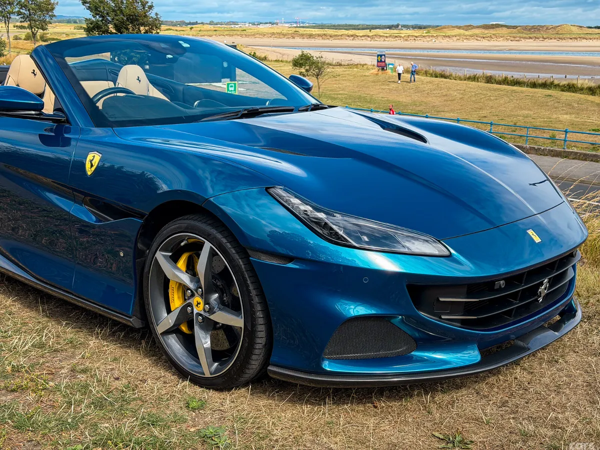 Ferrari Portofino Convertible, Petrol, 2022, Blue