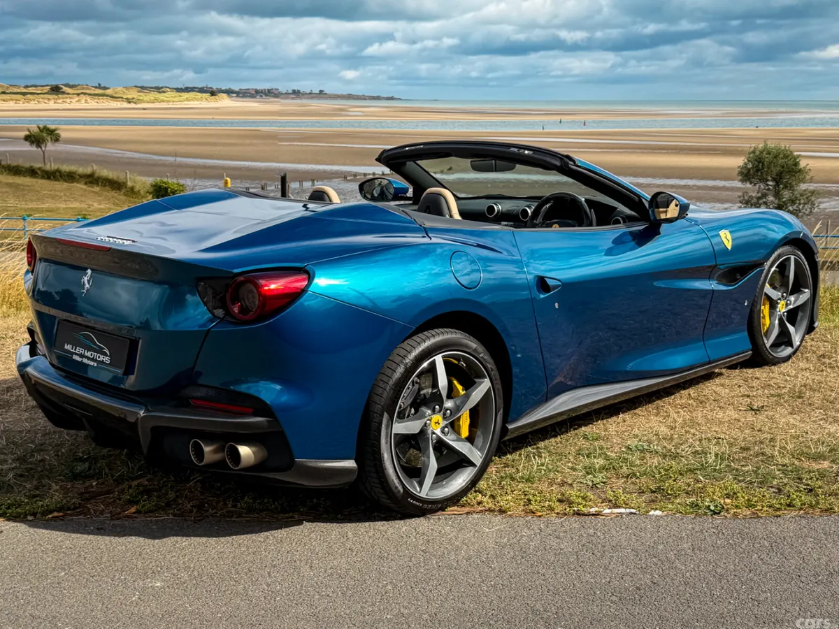 Ferrari Portofino Convertible, Petrol, 2022, Blue