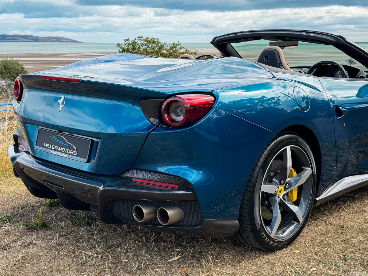 Ferrari Portofino Convertible, Petrol, 2022, Blue