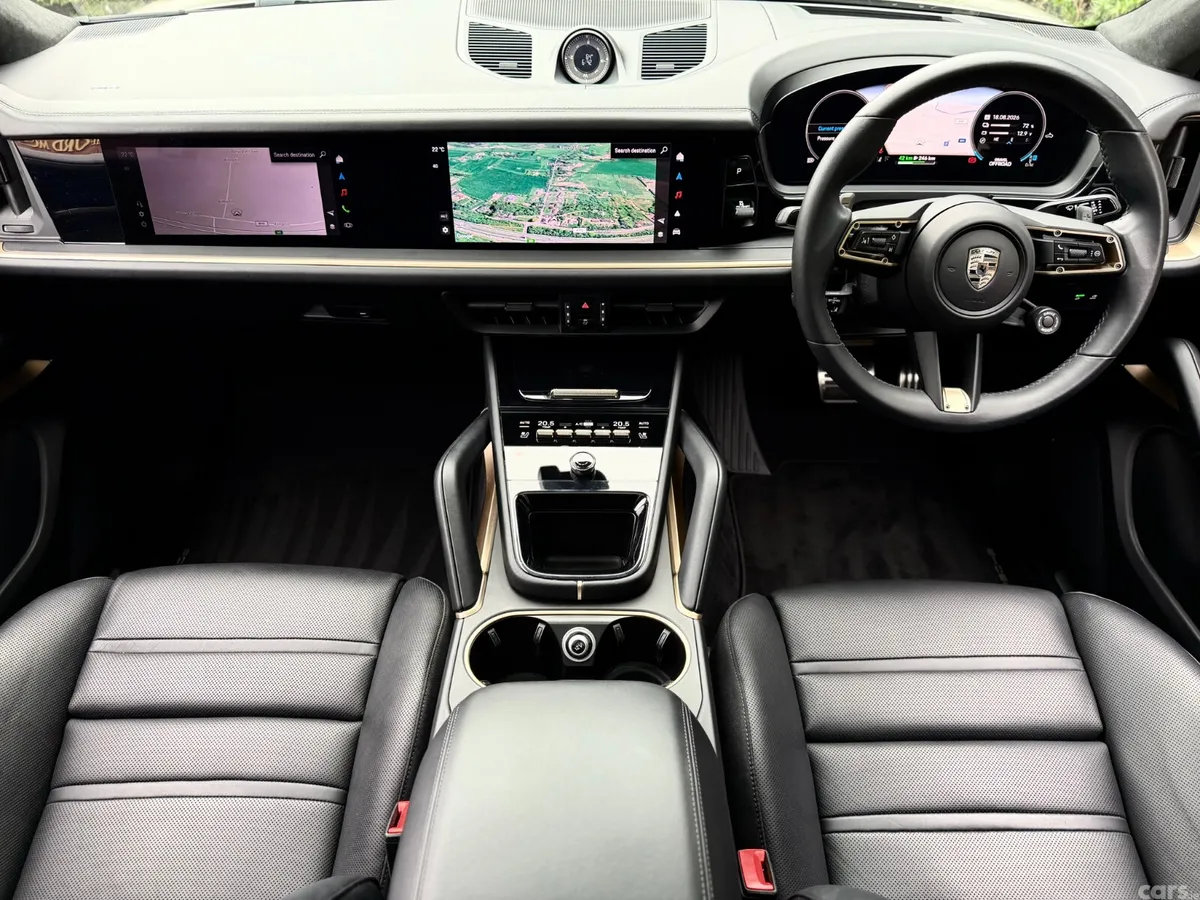 Porsche Cayenne SUV, Petrol Plug-in Hybrid, 2025, Grey