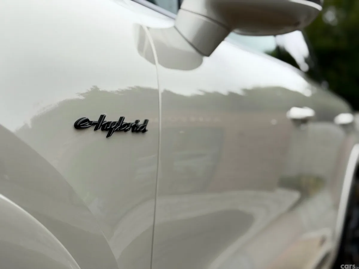 Porsche Cayenne SUV, Petrol Plug-in Hybrid, 2025, Grey