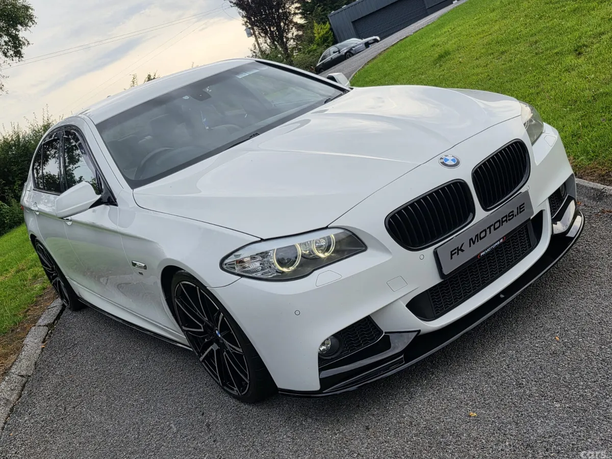 BMW 5-Series Saloon, Diesel, 2012, White