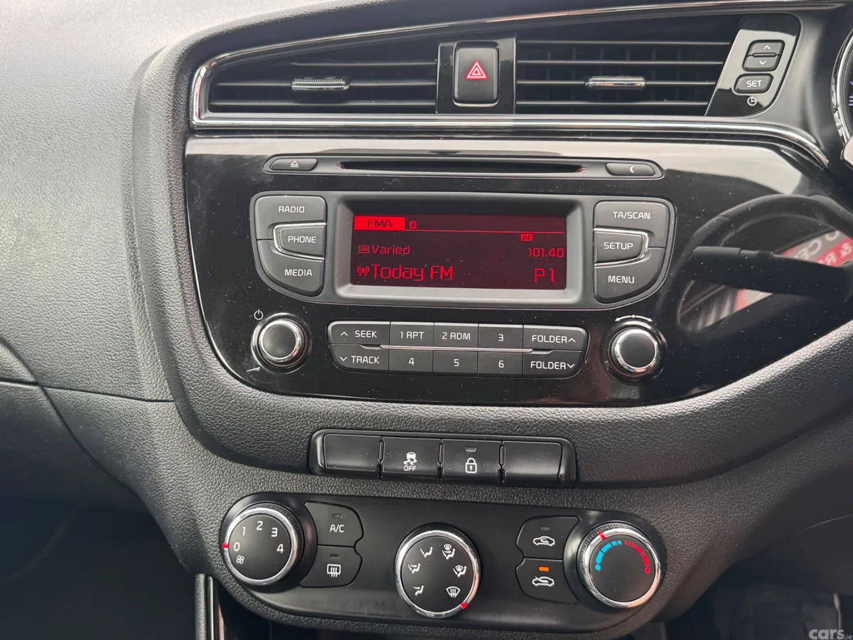 Kia Ceed Hatchback, Diesel, 2017, Black