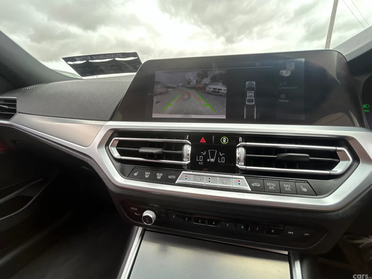 BMW 3-Series Saloon, Petrol Plug-in Hybrid, 2022, White
