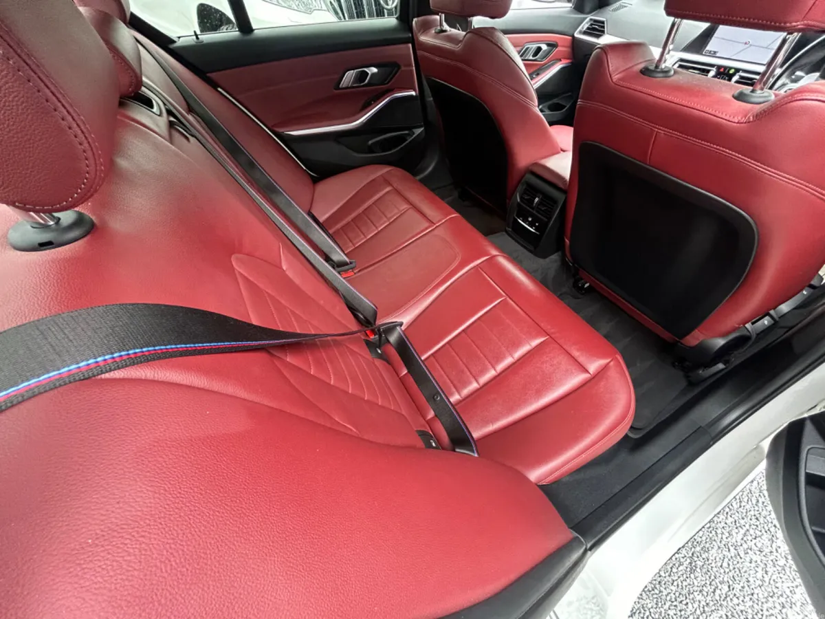 BMW 3-Series Saloon, Petrol Plug-in Hybrid, 2022, White