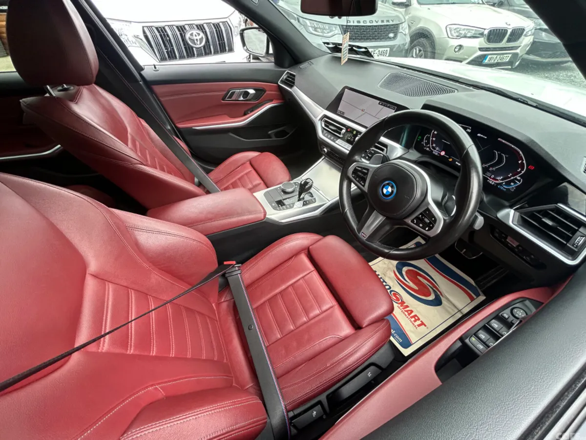 BMW 3-Series Saloon, Petrol Plug-in Hybrid, 2022, White