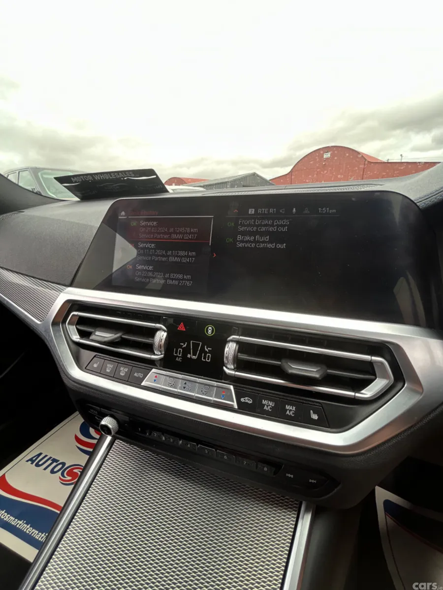 BMW 3-Series Estate/Jeep, Diesel, 2021, Blue