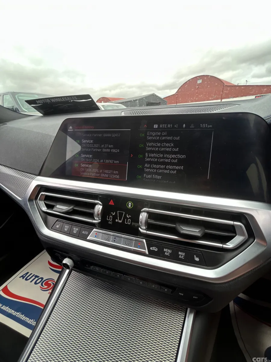 BMW 3-Series Estate/Jeep, Diesel, 2021, Blue