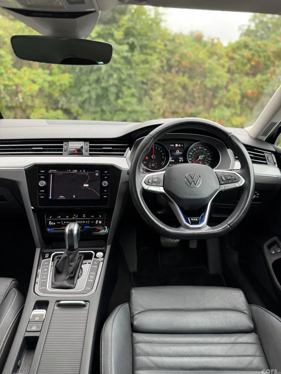 Volkswagen Passat Saloon, Petrol Plug-in Hybrid, 2021, Grey