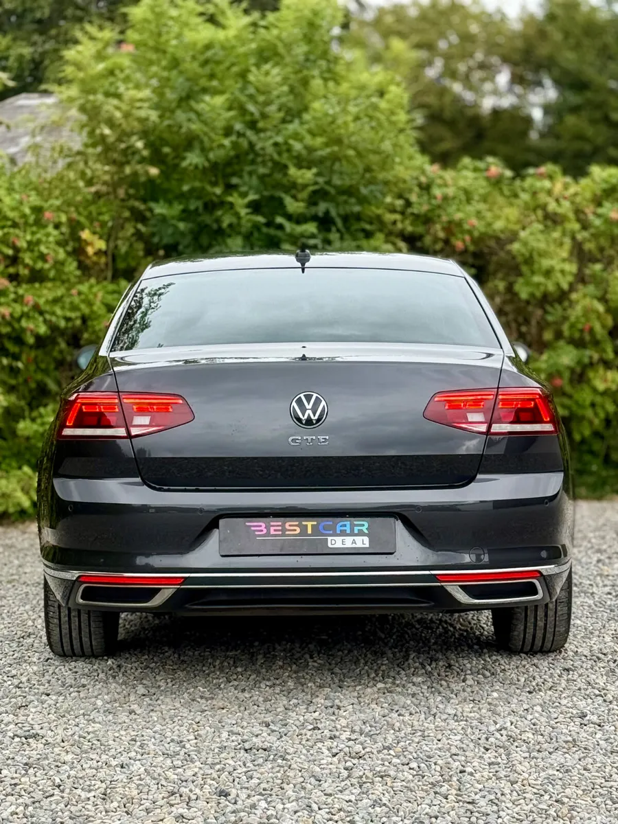 Volkswagen Passat Saloon, Petrol Plug-in Hybrid, 2021, Grey