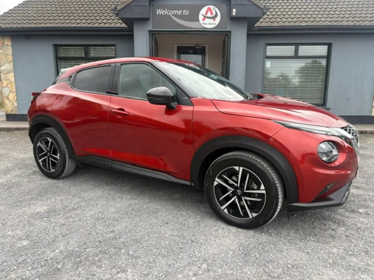 Nissan Juke SUV, Petrol, 2025, Red