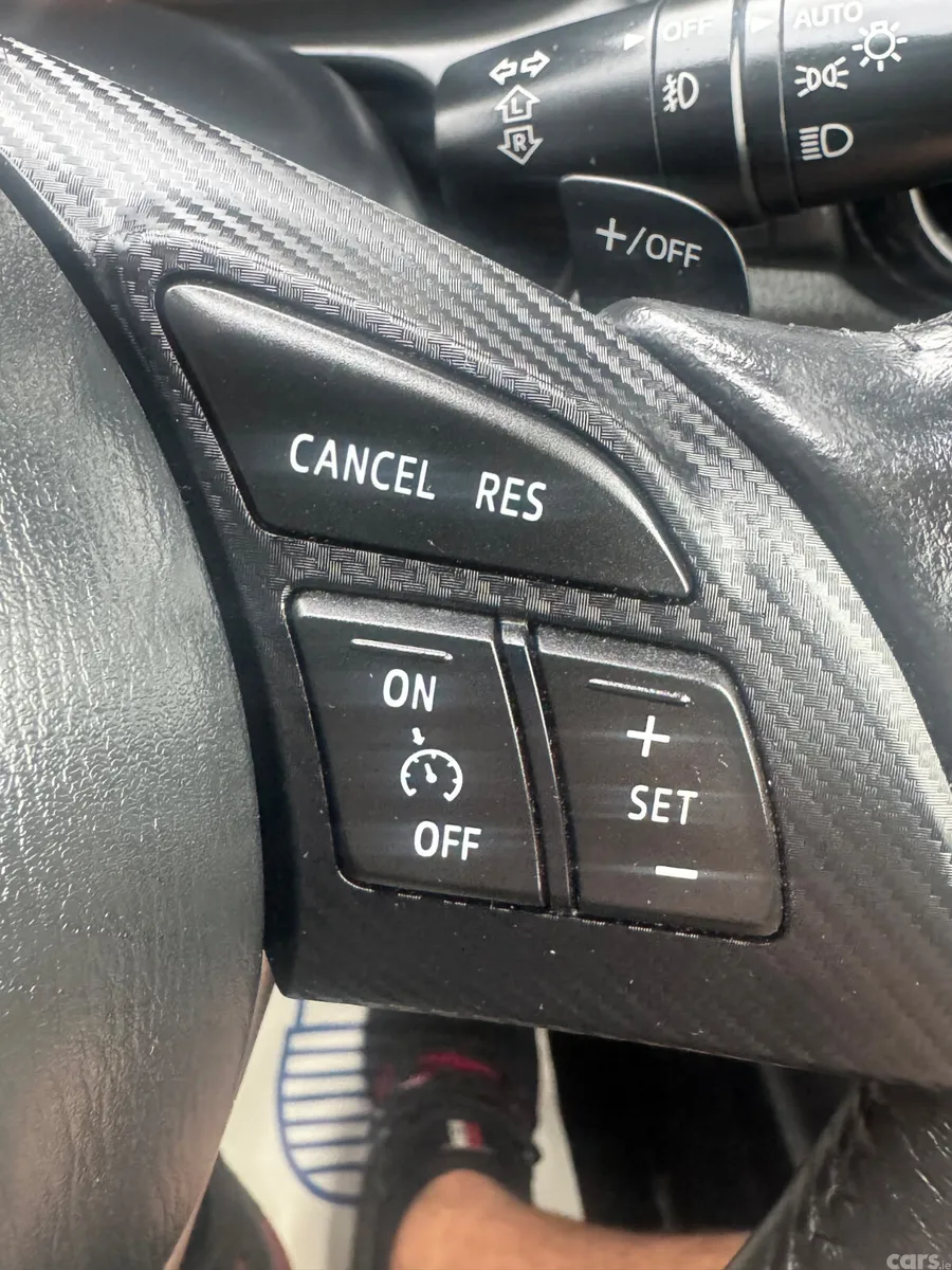 Mazda Demio Hatchback, Diesel, 2015, Blue