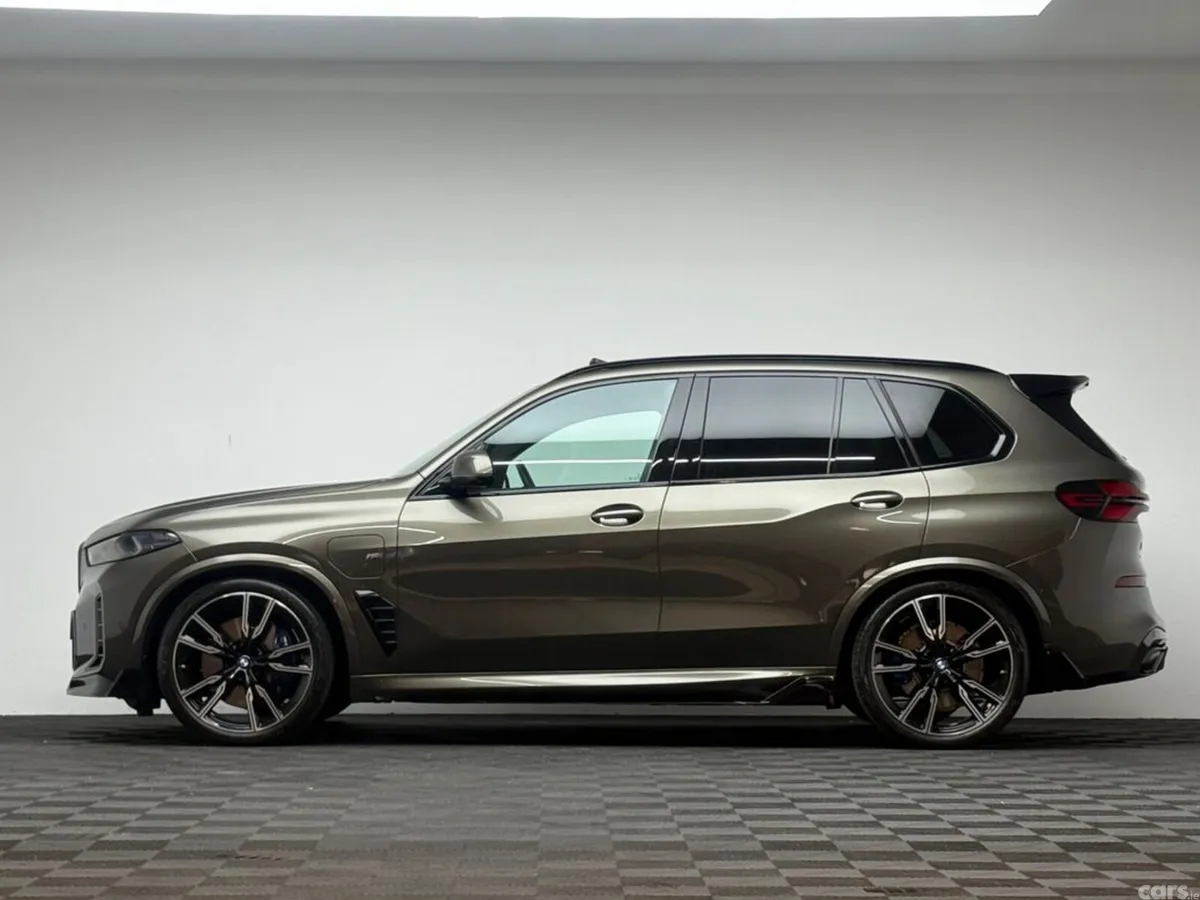 BMW X5 SUV, Petrol Plug-in Hybrid, 2025, Green