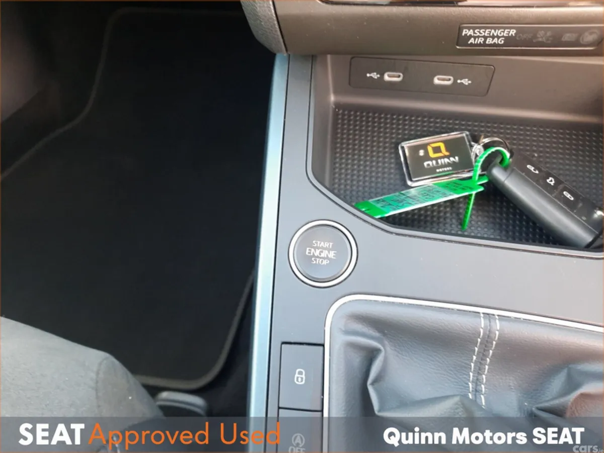 SEAT Arona Hatchback, Petrol, 2024, Grey