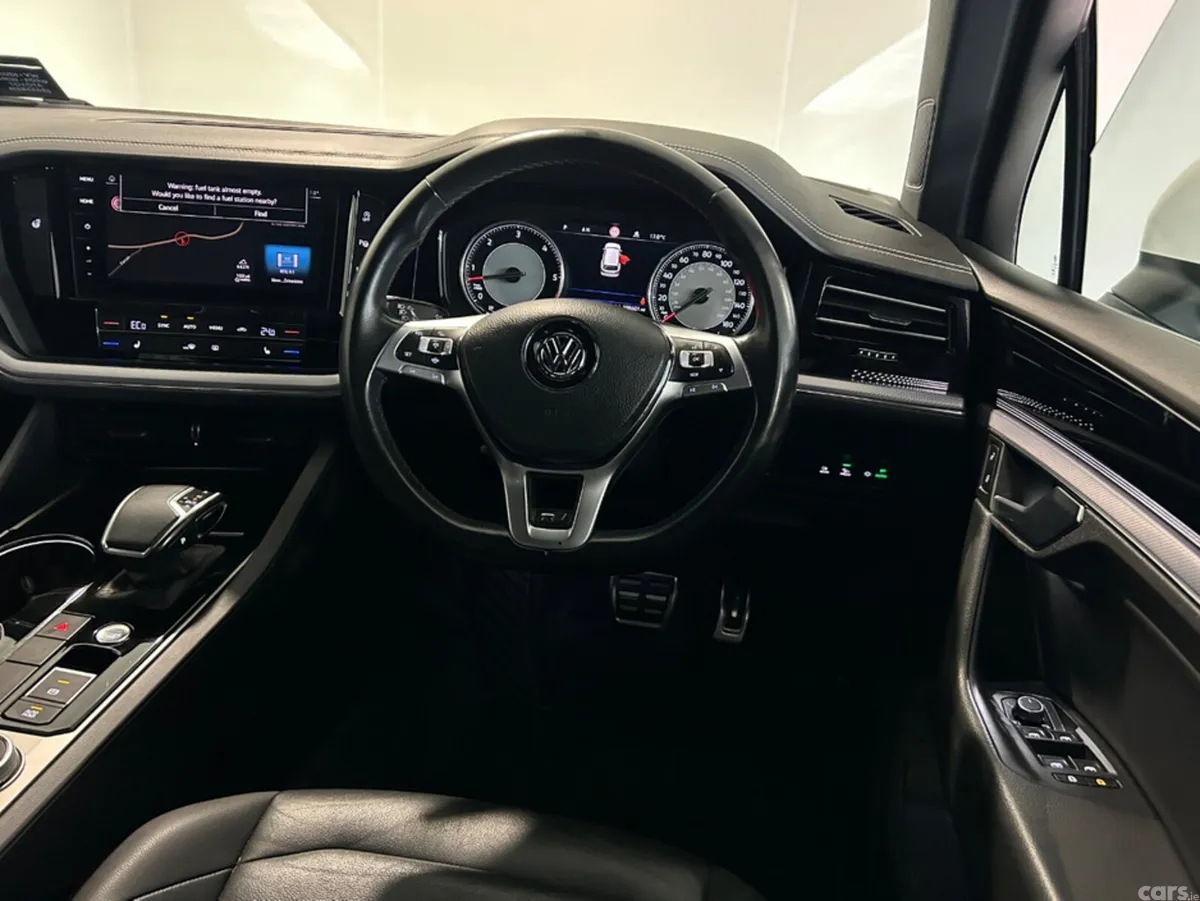 Volkswagen Touareg SUV, Diesel, 2019, White