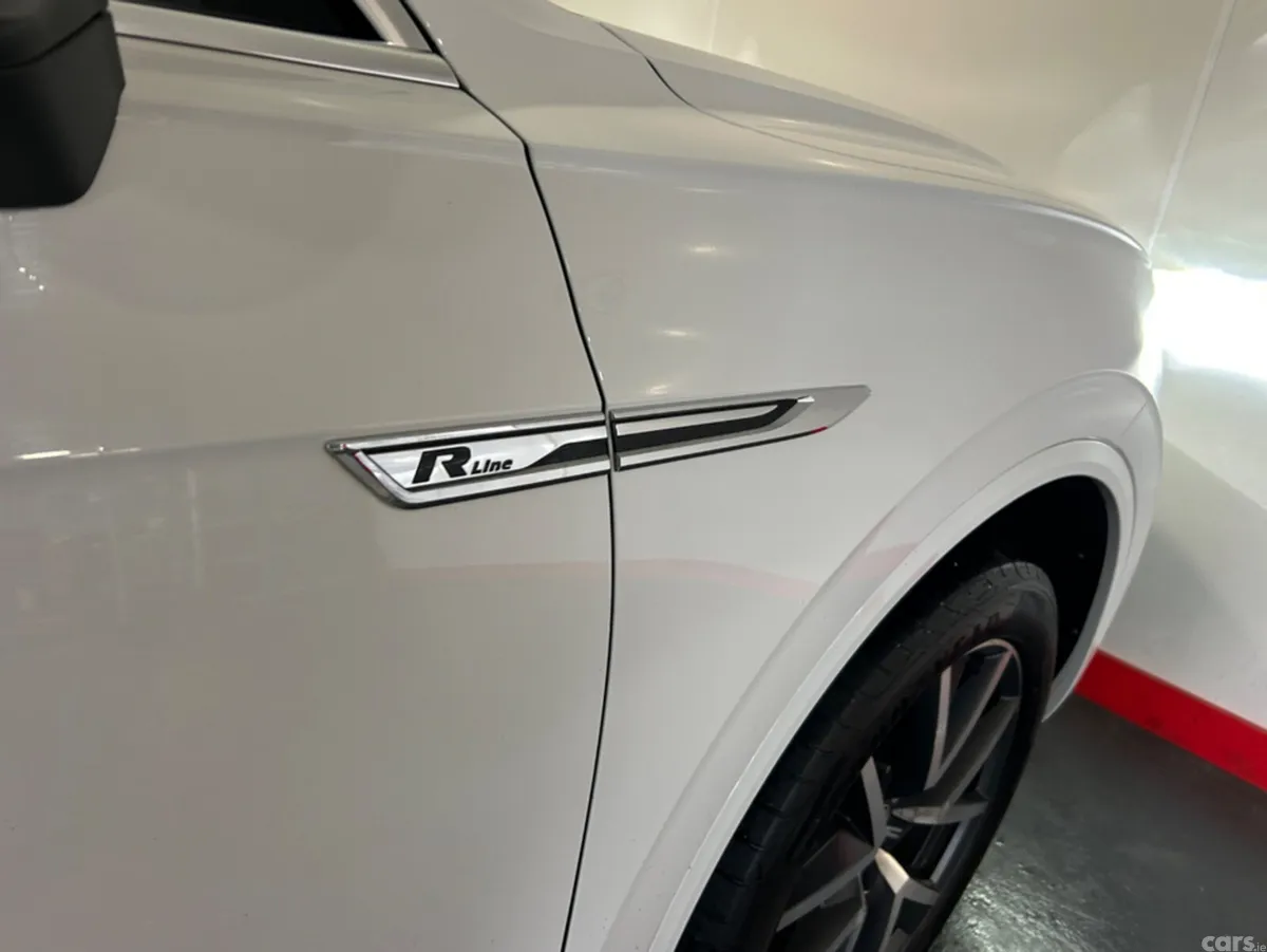 Volkswagen Touareg SUV, Diesel, 2019, White