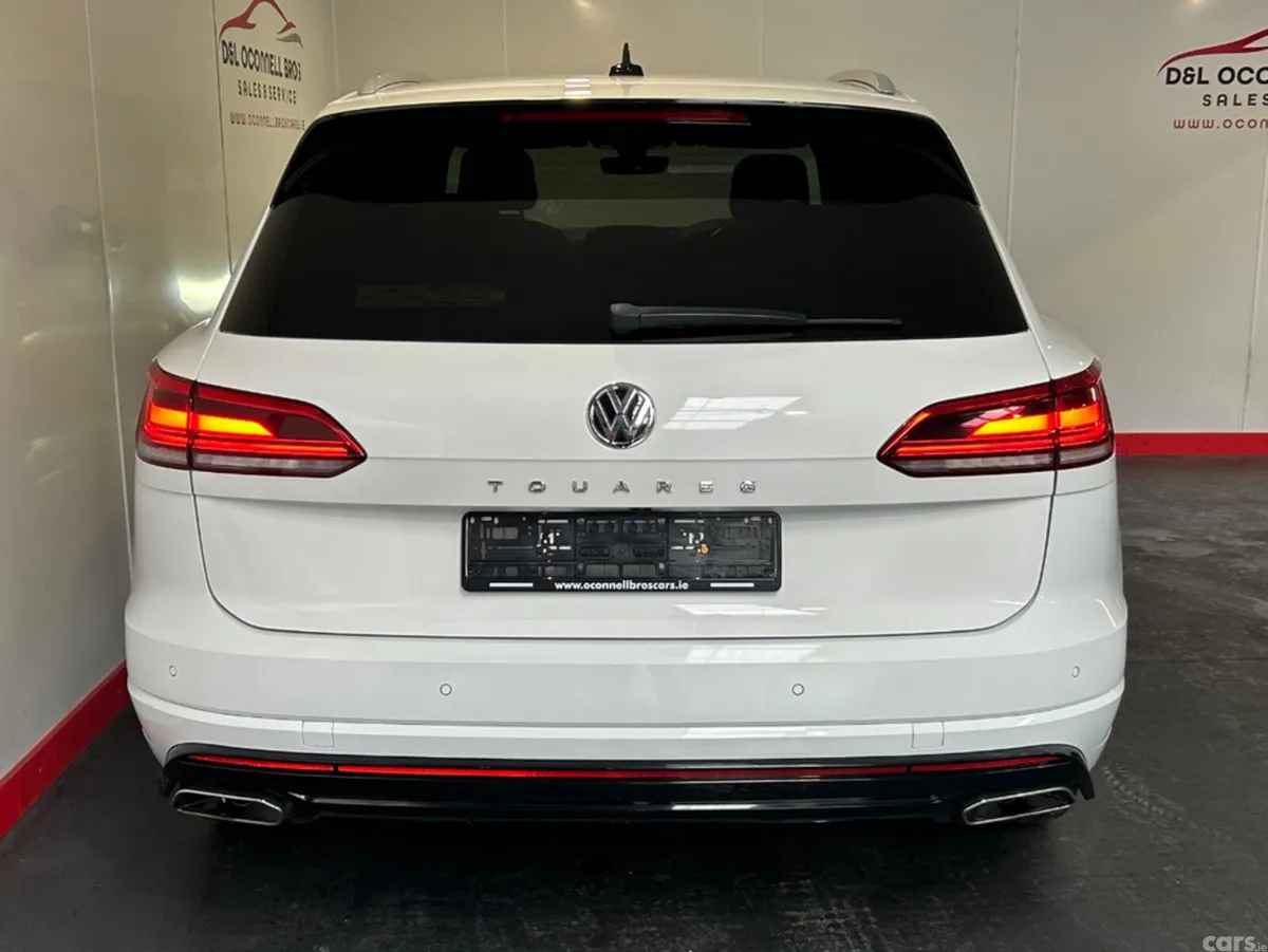 Volkswagen Touareg SUV, Diesel, 2019, White