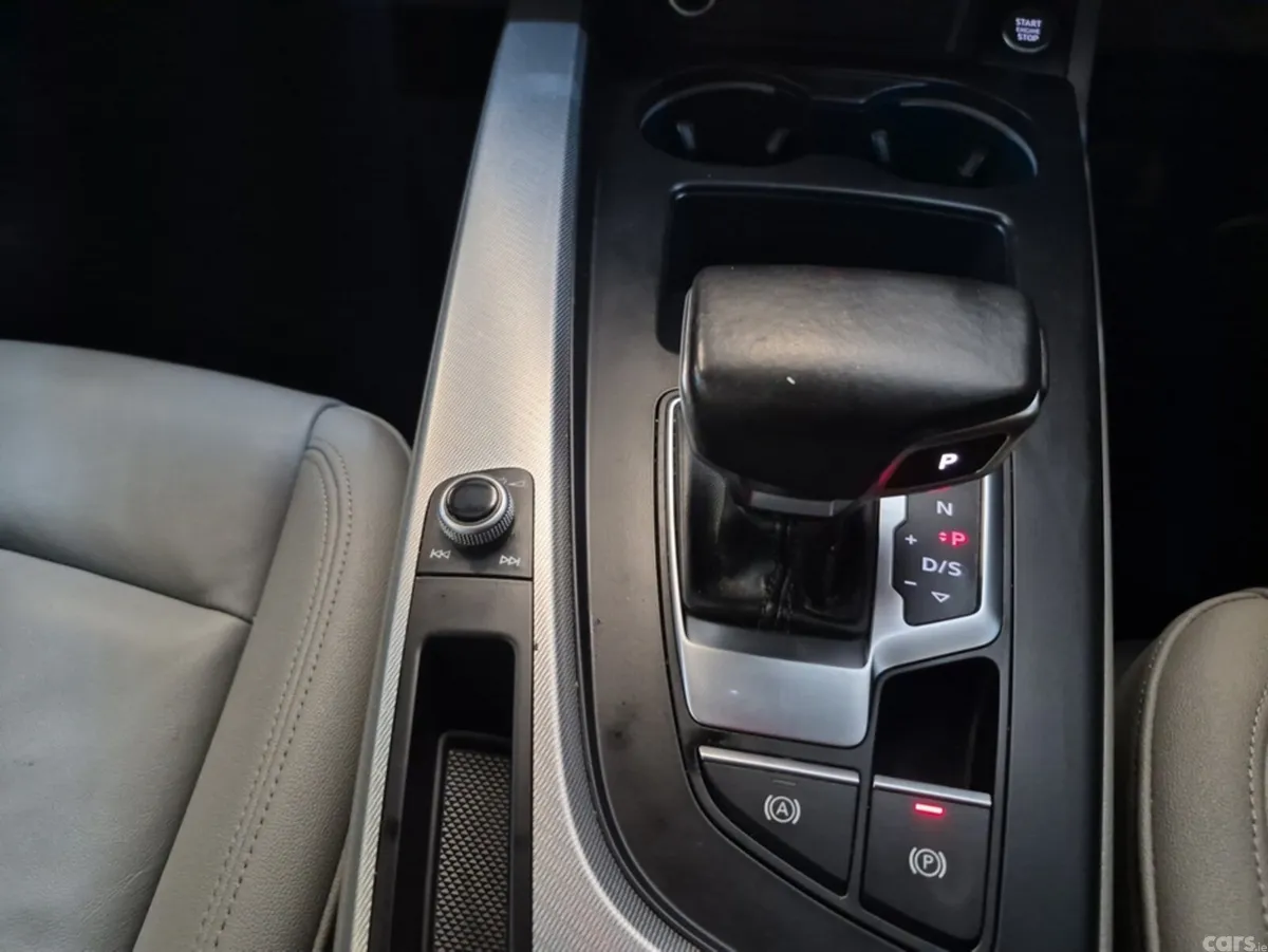 Audi A4 Saloon, Diesel, 2022, Grey