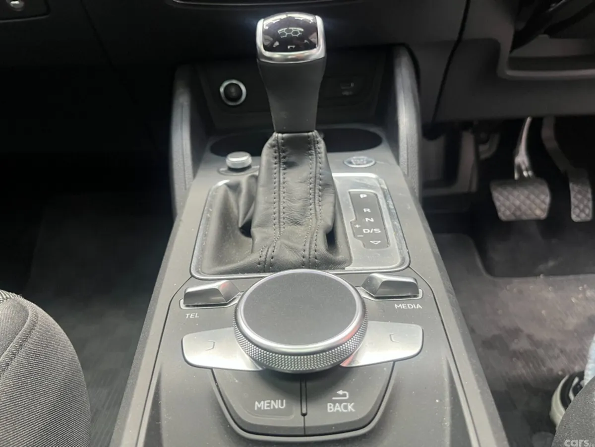 Audi Q2 SUV, Unknown, 2024, Red