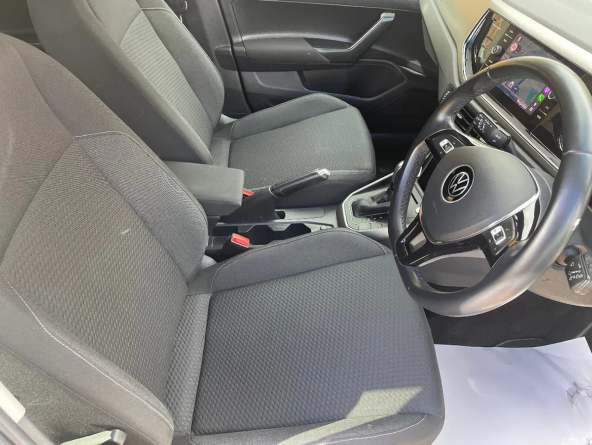 Volkswagen Polo Hatchback, Petrol, 2021, White